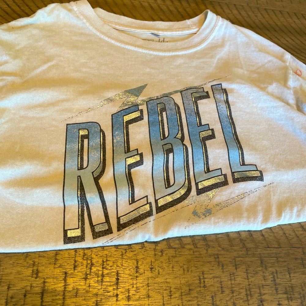 “Rebel” Long Sleeve Crop Top